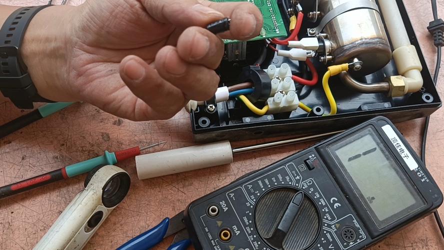 3844b开关电源维修常见故障有哪些?-图2 3844b开关电源维修常见故障有哪些?-图2