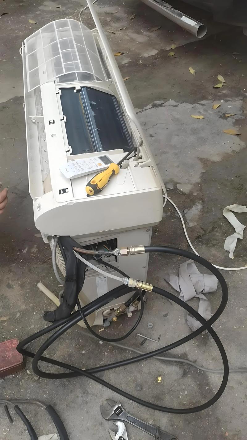 海尔塑壳BPF外机维修怎么处理？-图2