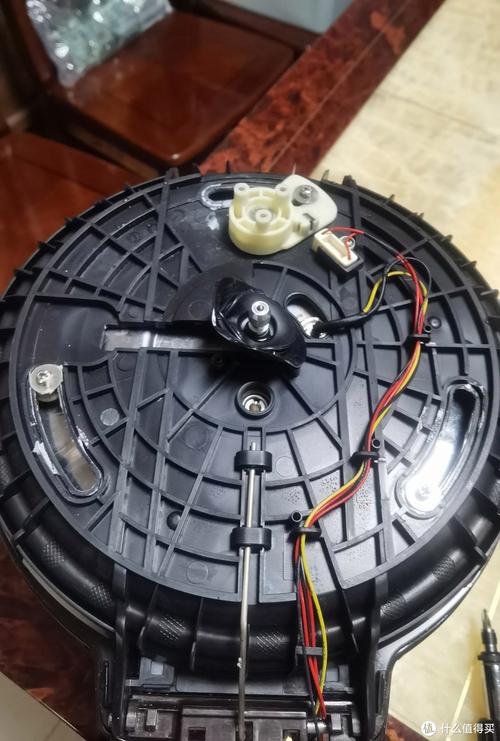 苏泊尔电压力锅坏了怎么修？-图2