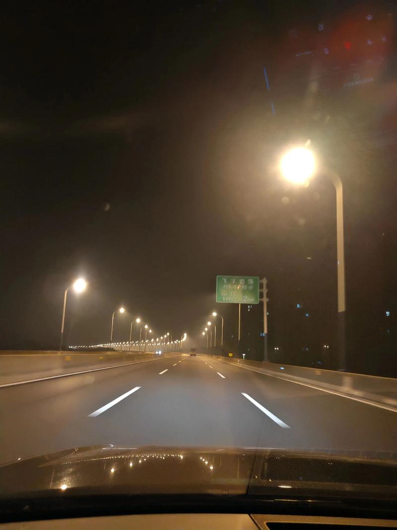 变频空调电器盒维修技术要点有哪些？-图2