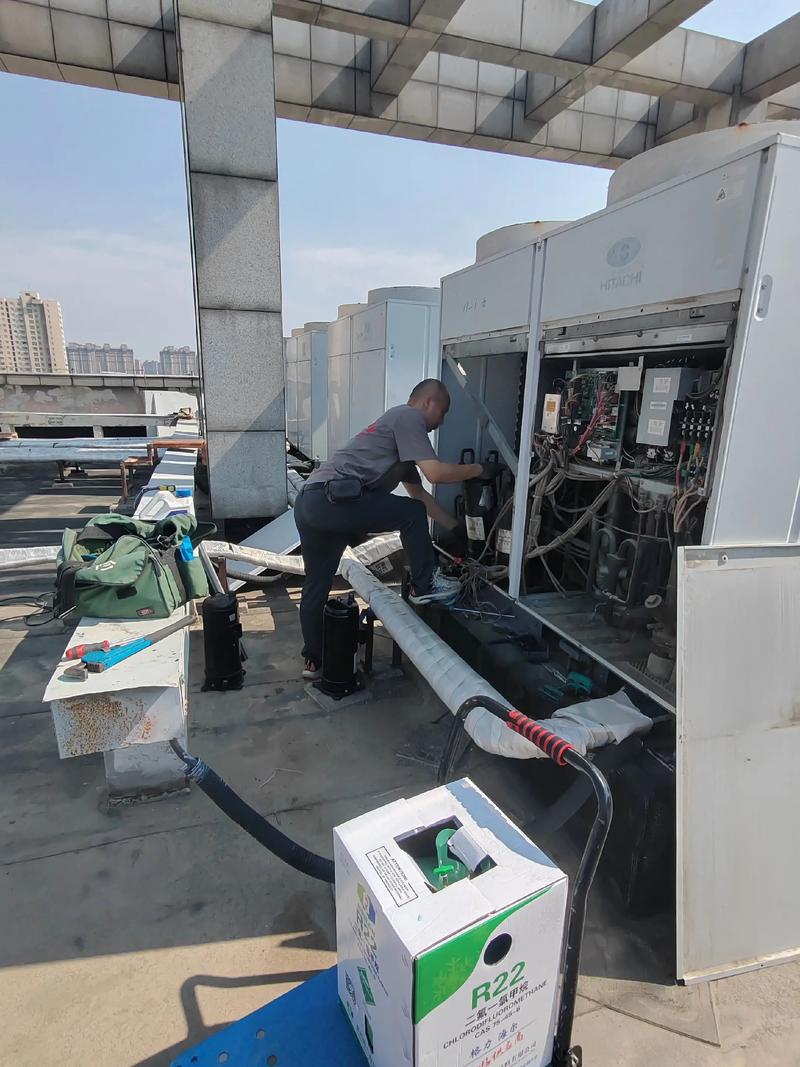 家用中央空调维修方便吗？-图1