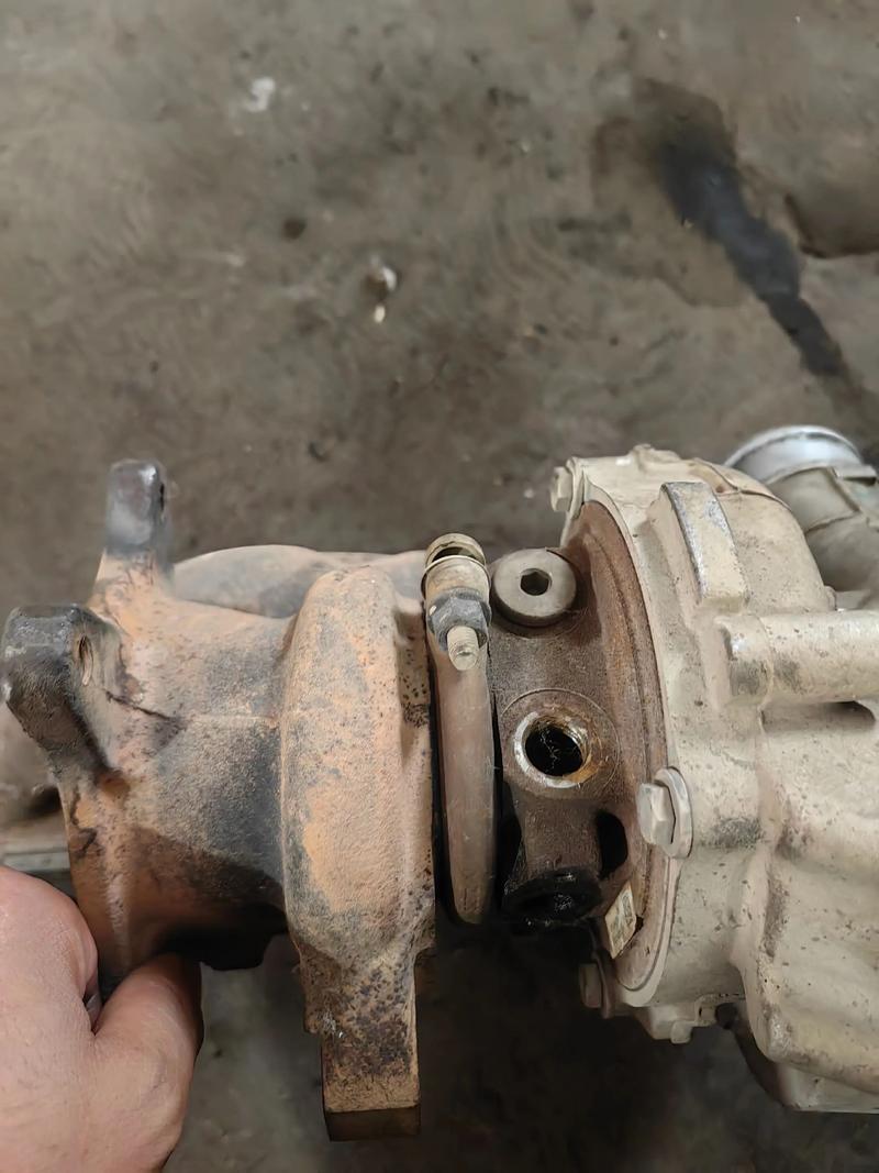 增压器维修安装步骤有哪些？-图1