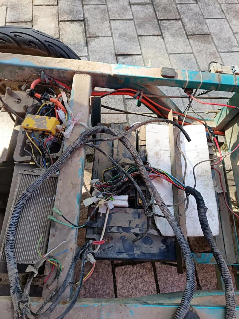 电动车电路维修视频,新手能学会吗?-图3 电动车电路维修视频,新手能学会吗?-图3