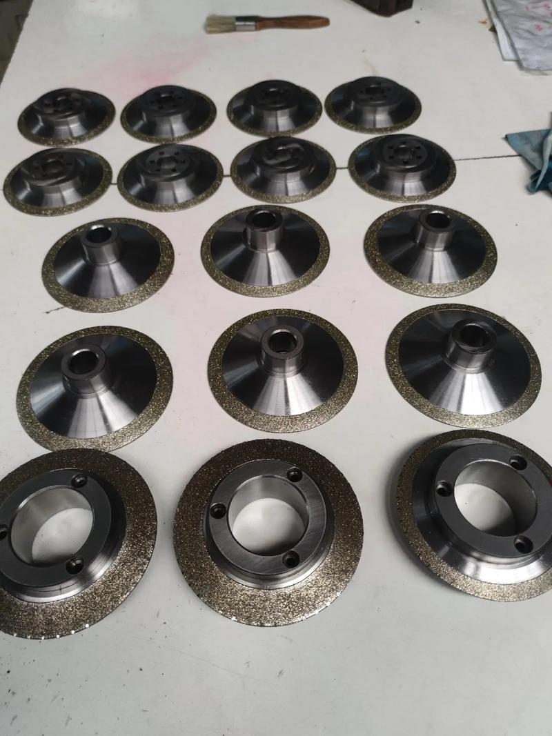 品牌金刚石滚轮供应商-图1 品牌金刚石滚轮供应商-图1