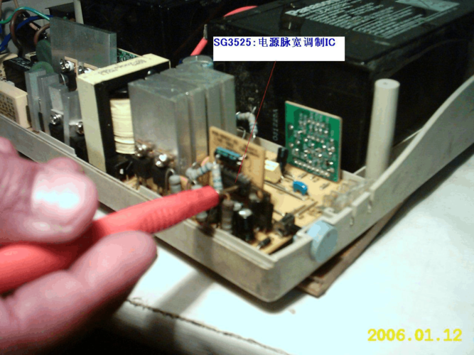 山特MT1000维修方法有哪些？-图3