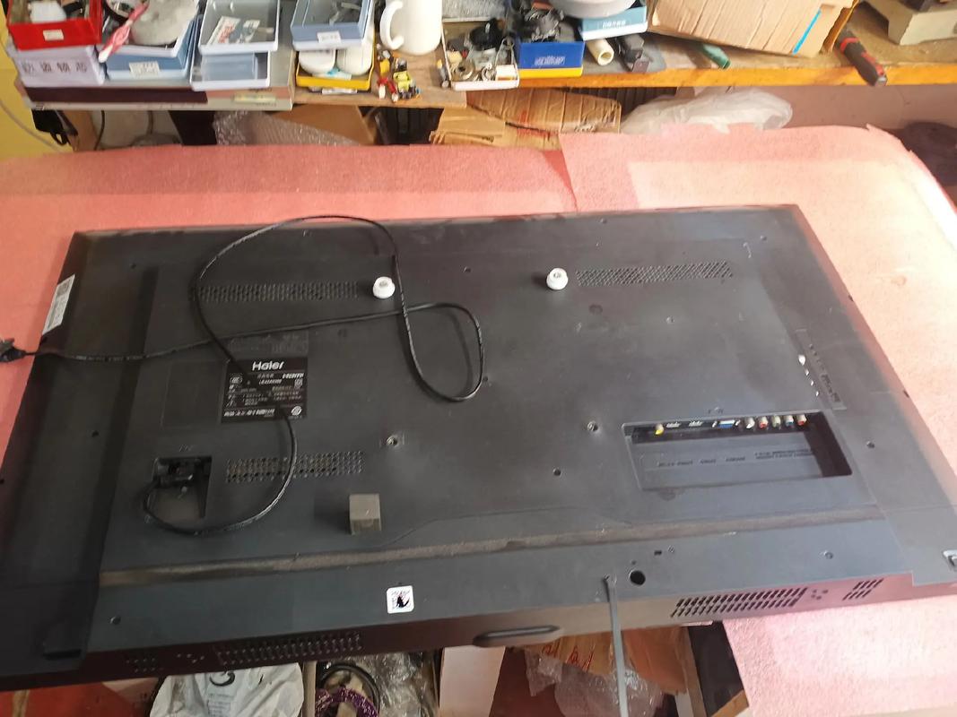 32寸液晶背光不亮维修-图3 32寸液晶背光不亮维修-图3