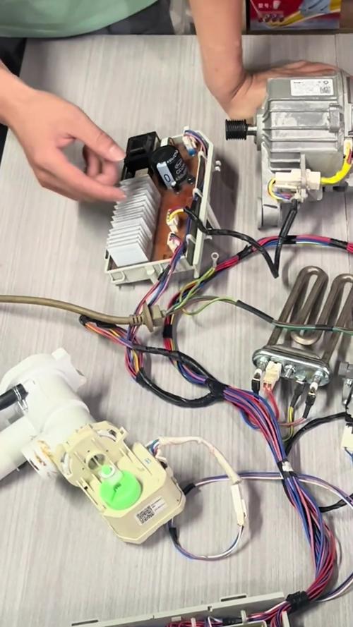 变频洗衣机通信故障如何排查维修？-图2