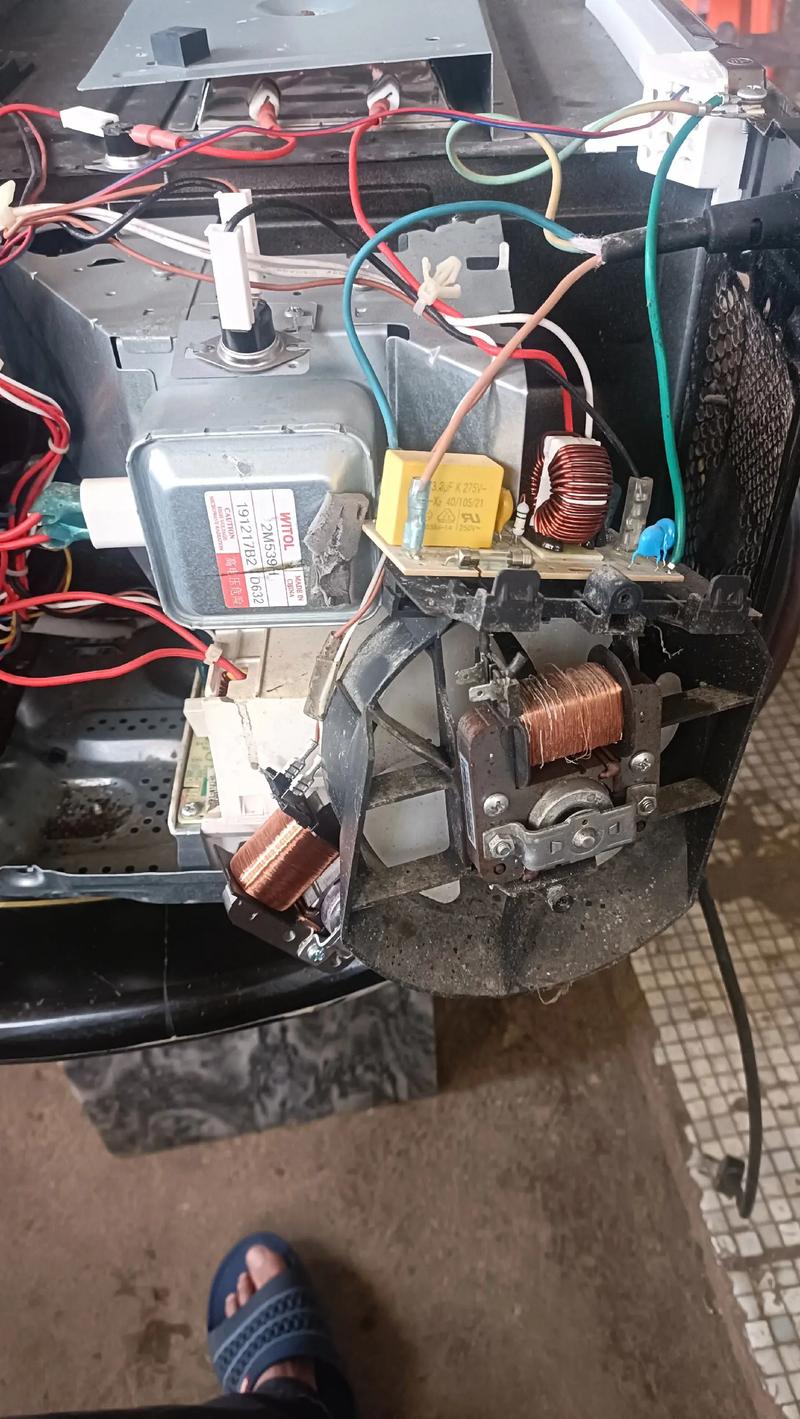 微波炉风扇故障怎么修？-图3
