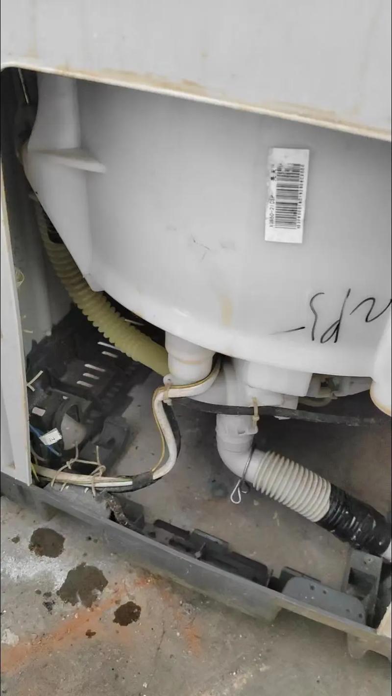 洗衣机排水故障怎么修？视频教你快速解决！-图1