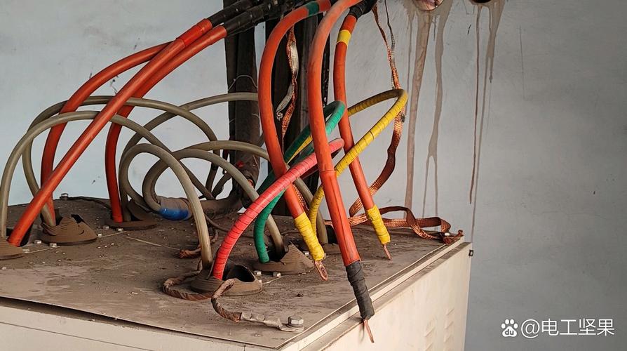 高压出线柜坏了怎么快速维修？-图2