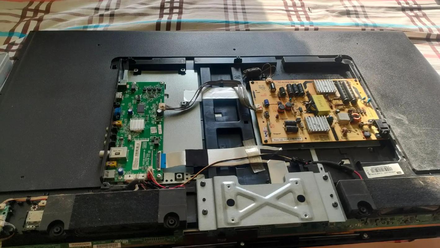 TCL32背光通病维修方法有哪些？-图2