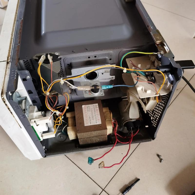 美的微波炉蜂鸣坏了怎么修？-图3