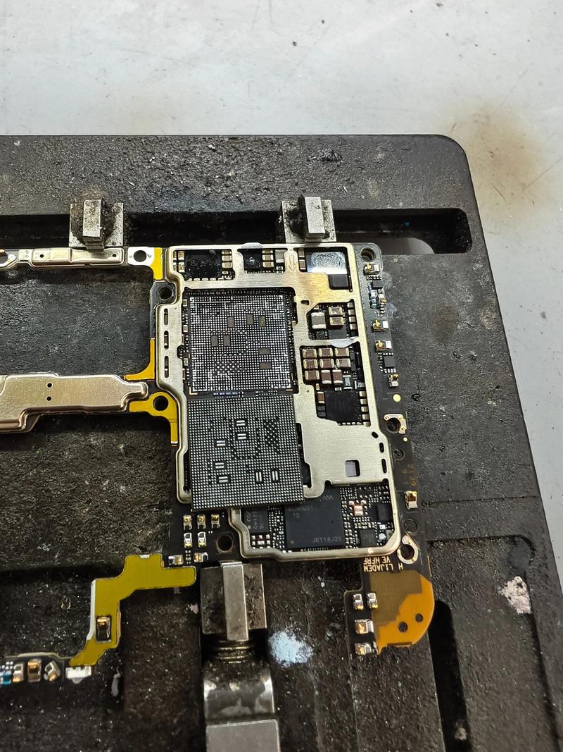 手机CPU虚焊维修视频，如何自己动手？-图2