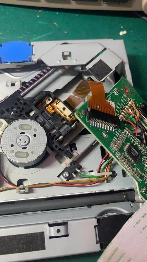 CD机输出无声音，如何维修？-图1