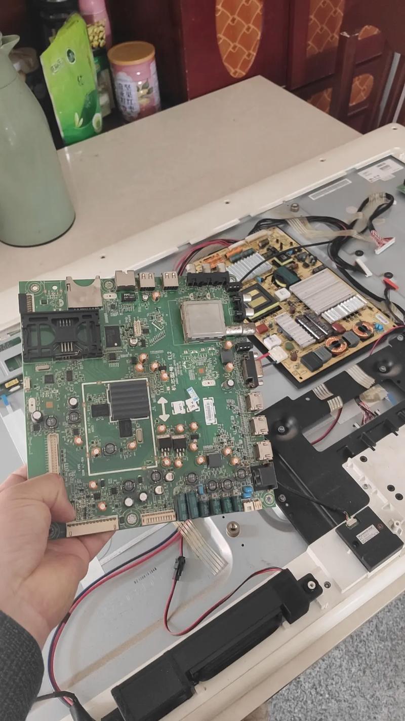 TCL881S机芯维修故障何在？-图2