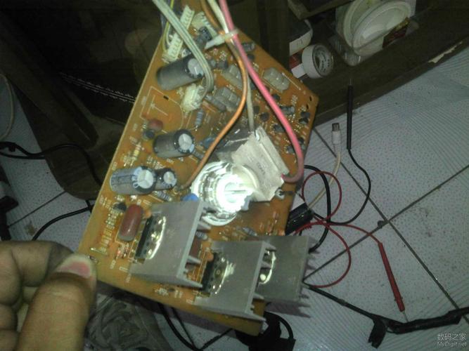 王牌彩电故障如何维修？-图2