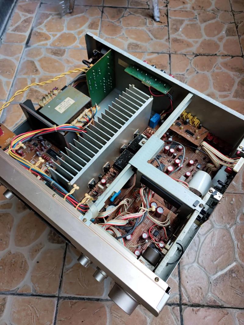 贴片BTL集成功放维修,故障如何排查?-图2 贴片BTL集成功放维修,故障如何排查?-图2