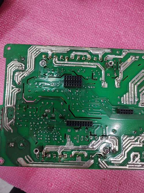 移动DVD充电电路故障怎么修？-图3