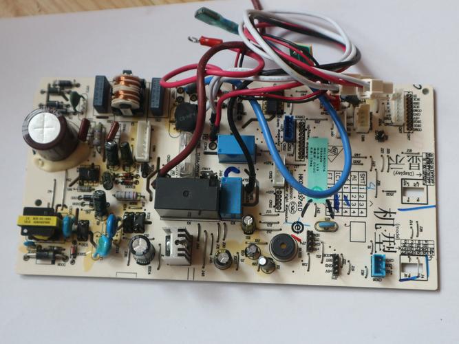 空调器电路与电脑板故障如何排查维修?-图3 空调器电路与电脑板故障如何排查维修?-图3