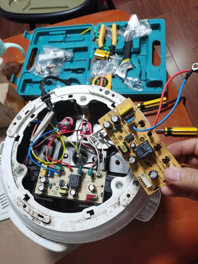 尚朋堂电压力锅维修点哪里找？-图1