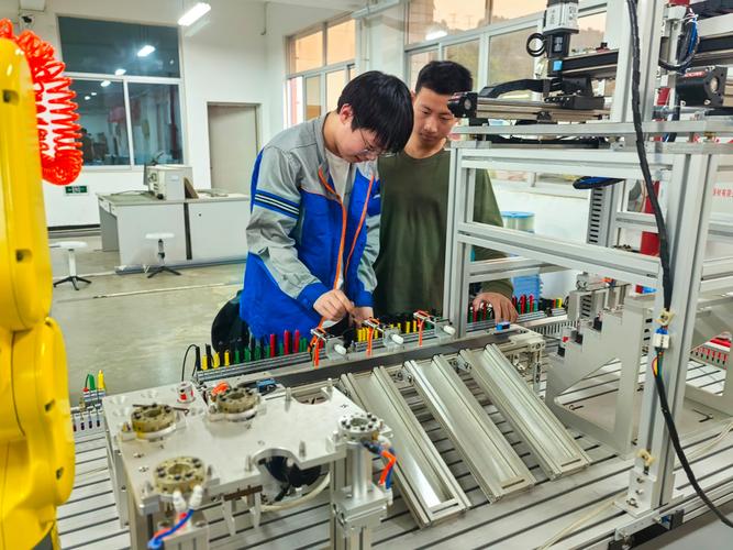 机电设备维修与管理就业前景如何？-图1