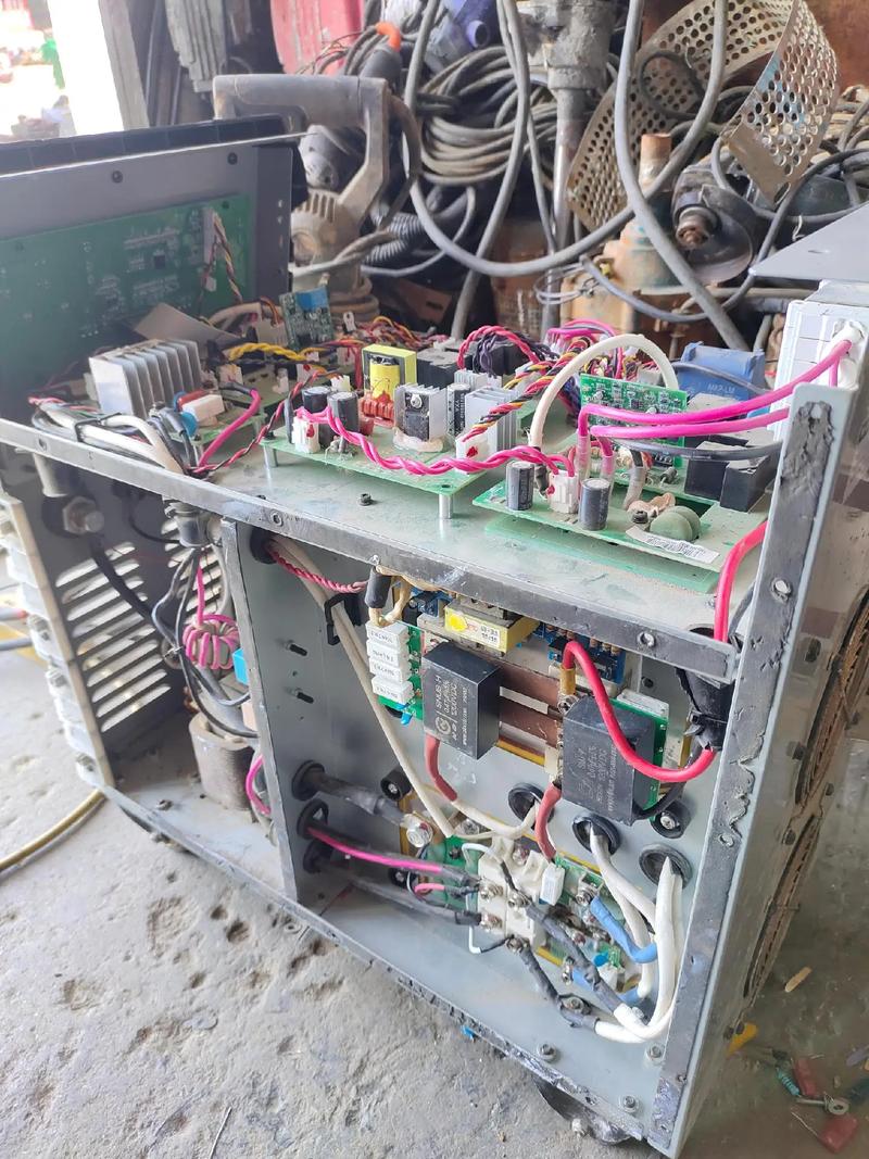 tda4863aj维修-图2