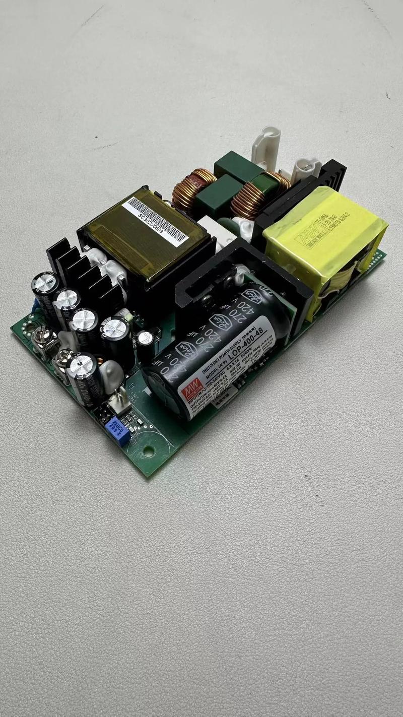 明纬24V开关电源维修常见故障有哪些？-图3